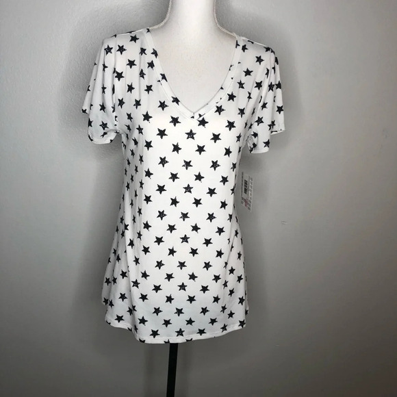 LulaRoe top with blue stars on white Size Medium - Picture 5 of 5